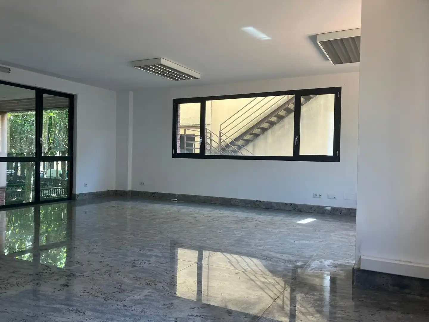 Büro zum Verkauf in Plaça Escultor Josep Clarà 7, imagen 11