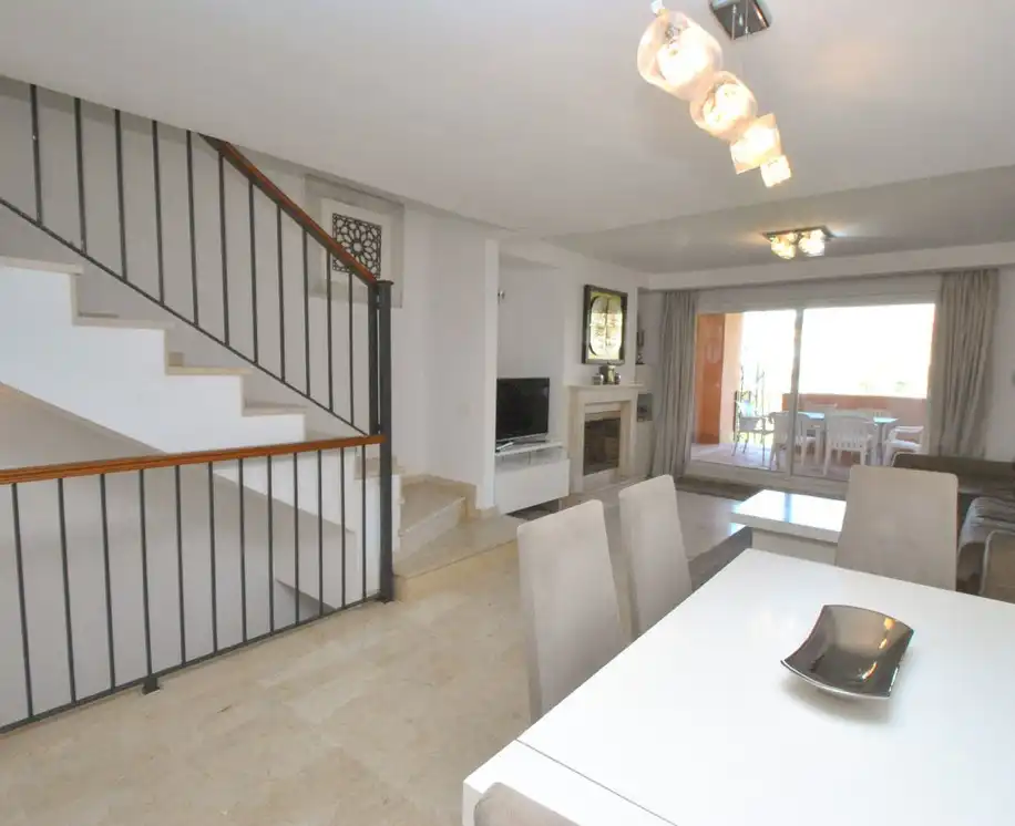 Piso con piscina en venta en Elviria - Cabopino, imagen 18