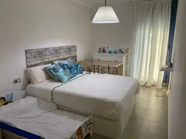 Schlafzimmer von Wohnung zur Miete in Prades mit Privatgarten, Terrasse und Möbliert