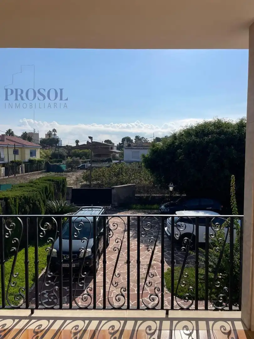 House for sale in Calle Ribesalbes, imagen 32