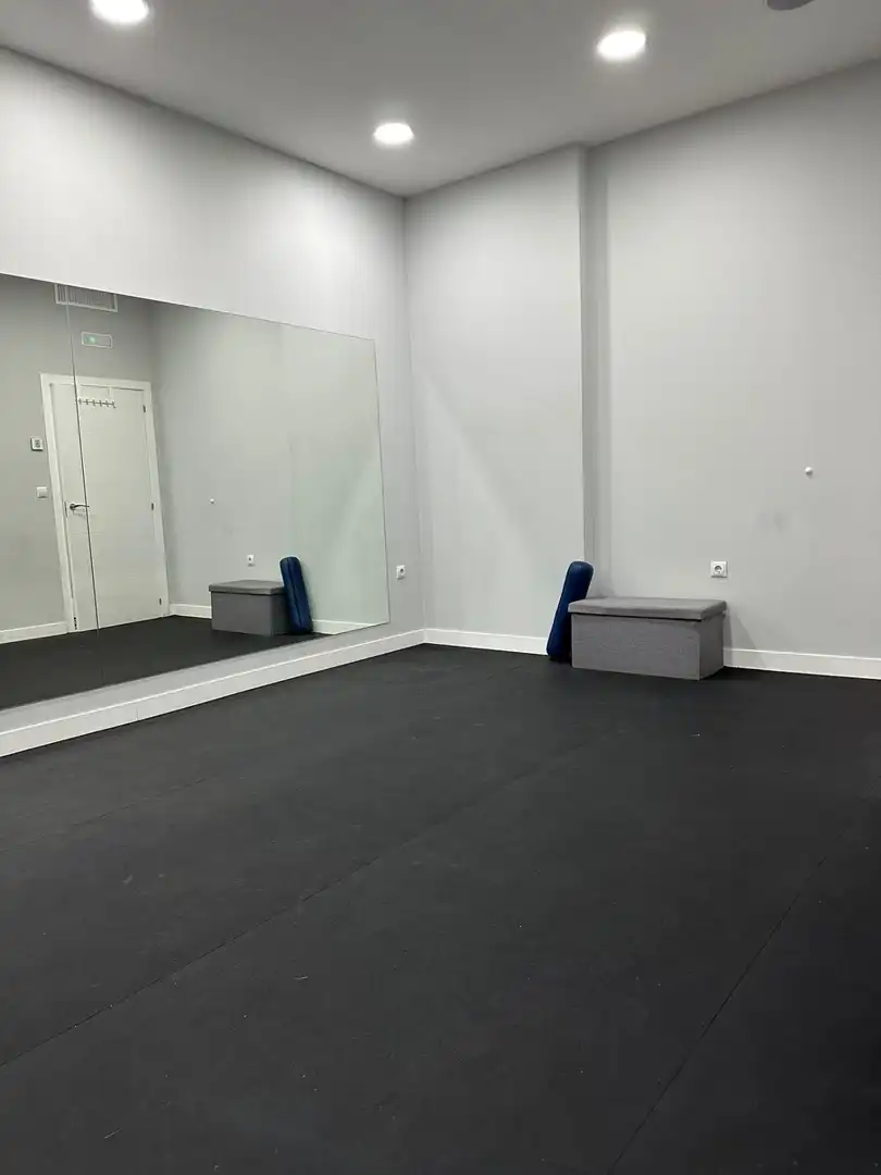 Oficina de alquiler en El Bercial