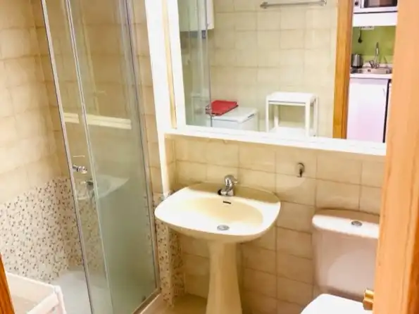 Baño de Estudio de alquiler en Madrid