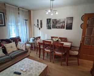 Living room of Flat to rent in  Madrid Capital  with Air Conditioner, Heating and Washing machine