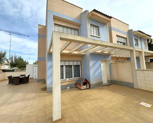 Exterior view of House or chalet for sale in Pilar de la Horadada  with Air Conditioner, Private garden and Terrace