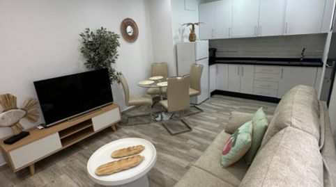 Foto 3 de Planta baja en venta en Puerto Deportivo, Fuengirola