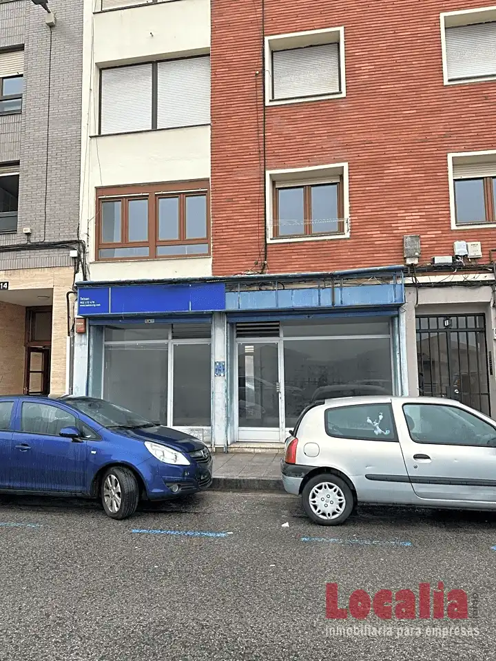 Local comercial en alquiler en Cuatro Caminos
