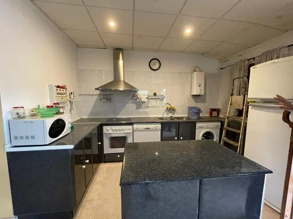 Cocina de Residencial en venta en Carracedelo