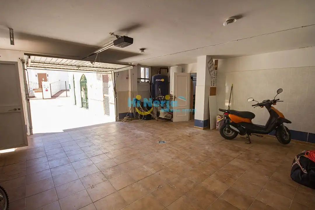 Chalet con piscina en venta en Centro, imagen 7