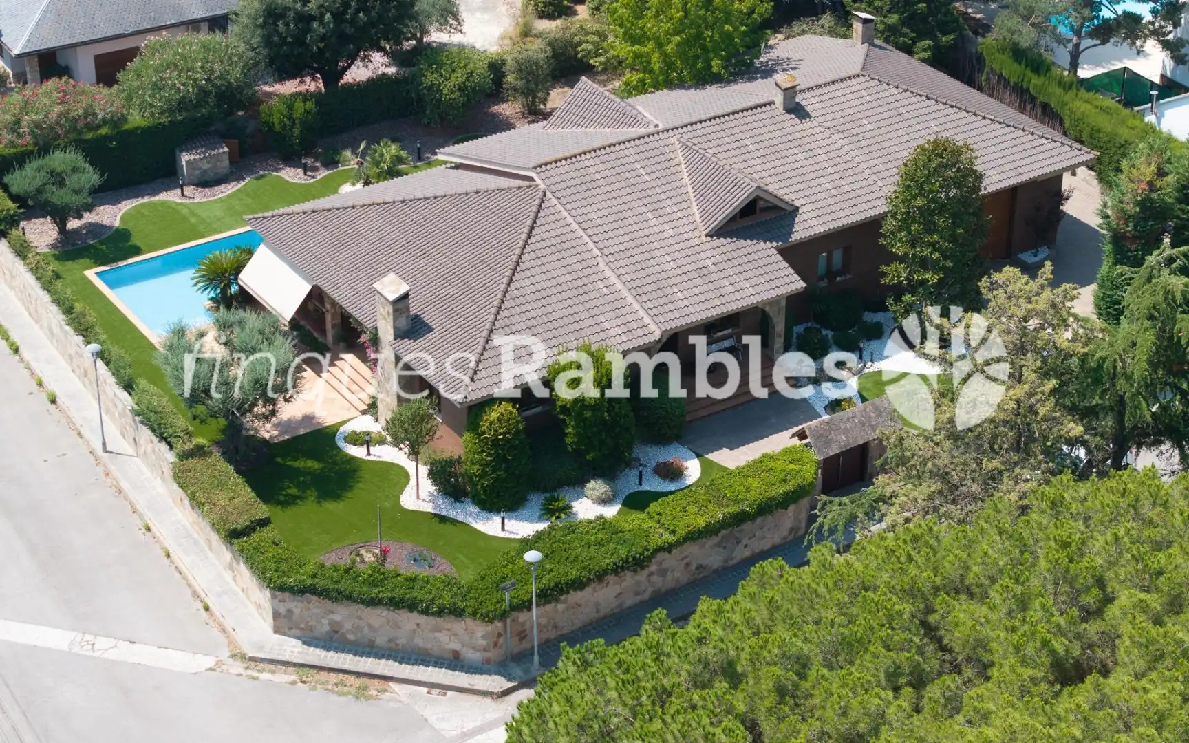 Vista exterior de Casa o chalet en venta en La Pobla de Claramunt con Calefacción, Jardín privado y Terraza