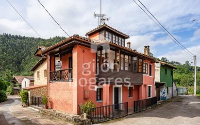 Exterior view of House or chalet for sale in Colunga  with Heating, Furnished and Balcony