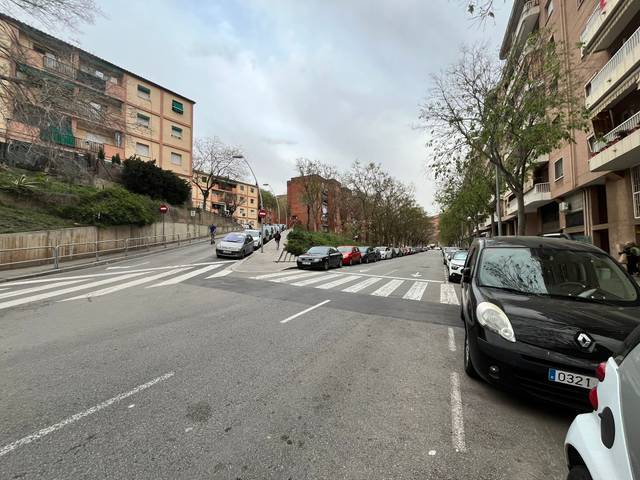 Local comercial en Venta en Carrer del Gaià en La Marina del Port