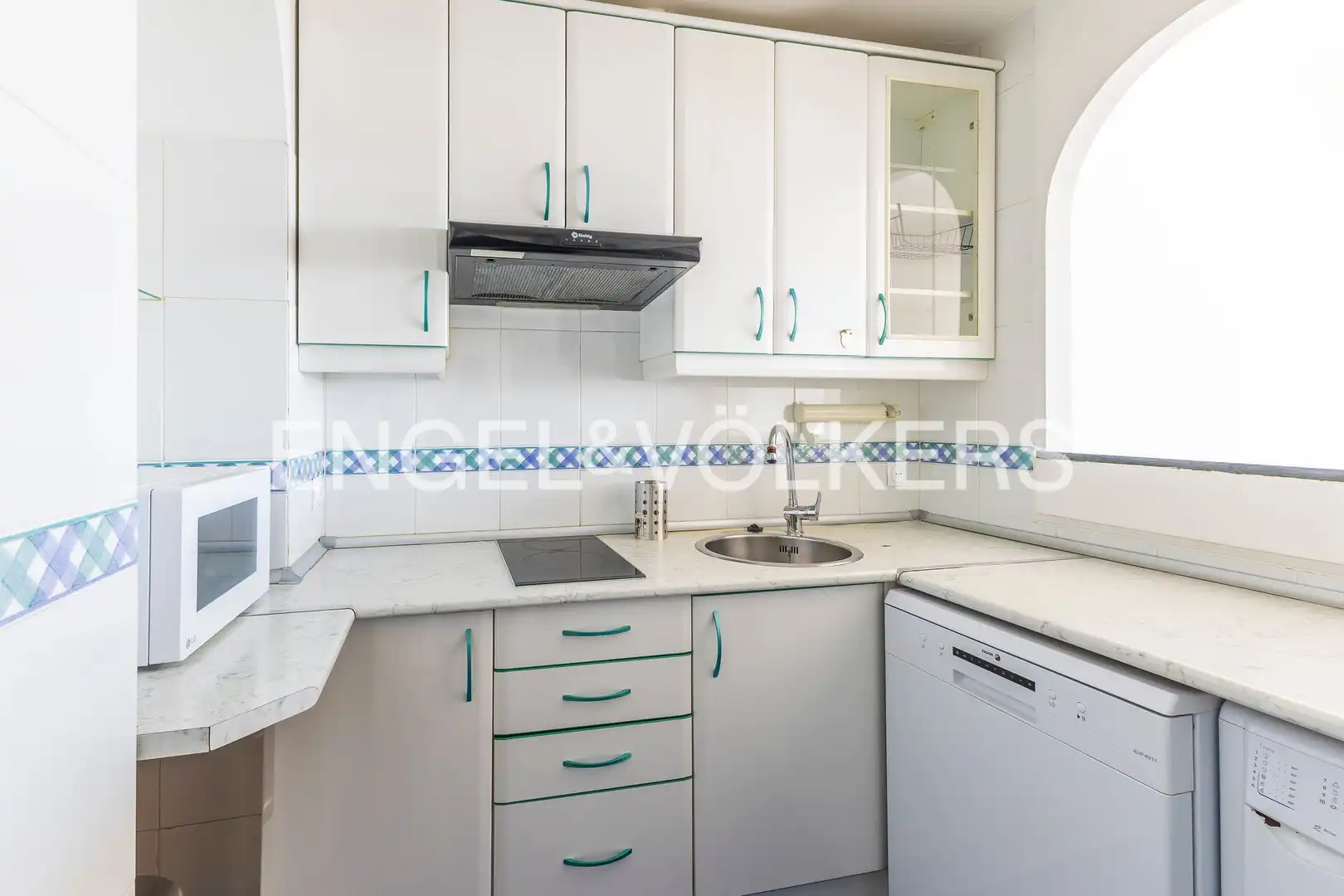 Kitchen of Flat for rent in Moncloa - Aravaca