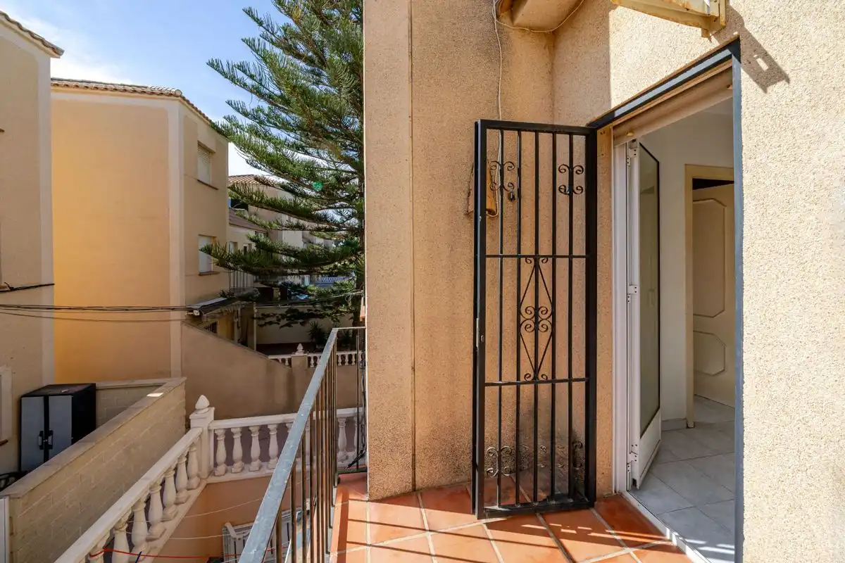 Terrassa de Dúplex en venda en Torrevieja amb Calefacció, Jardí privat i Terrassa