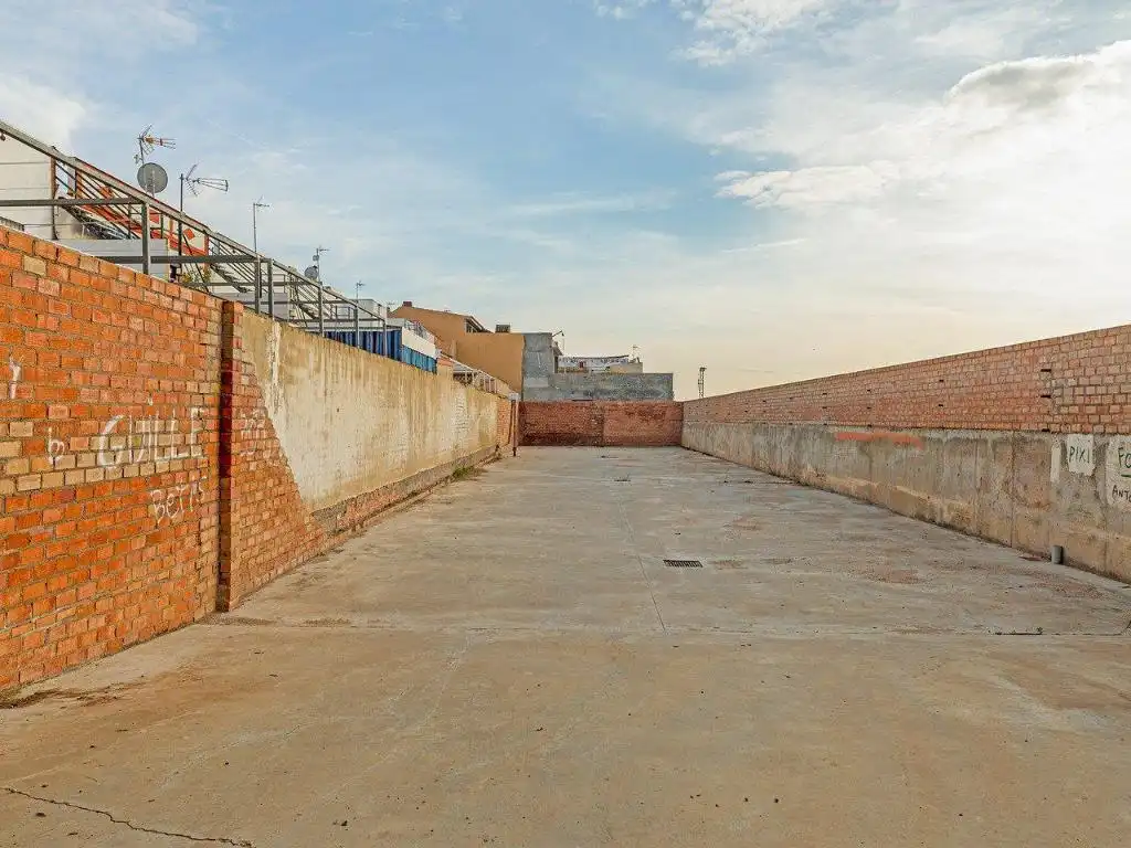 Parking of Commercial properties for sale in La Rinconada