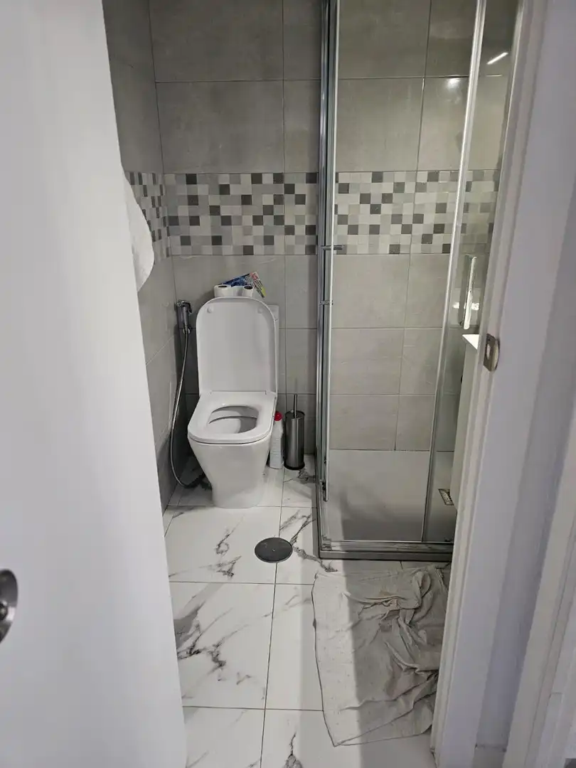 Bathroom of Apartments for sale in Alicante / Alacant