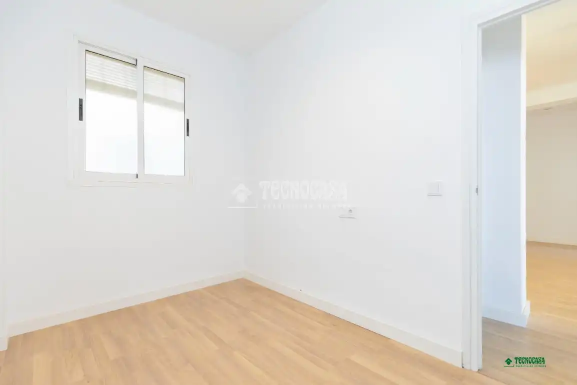 Habitación de Piso en venta en Almería