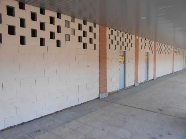 Vista exterior de Local de lloguer en Ávila