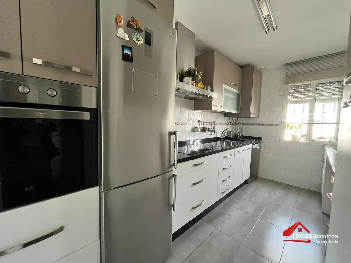 Kitchen of Flat for sale in Córdoba  with Air Conditioner and Terrace