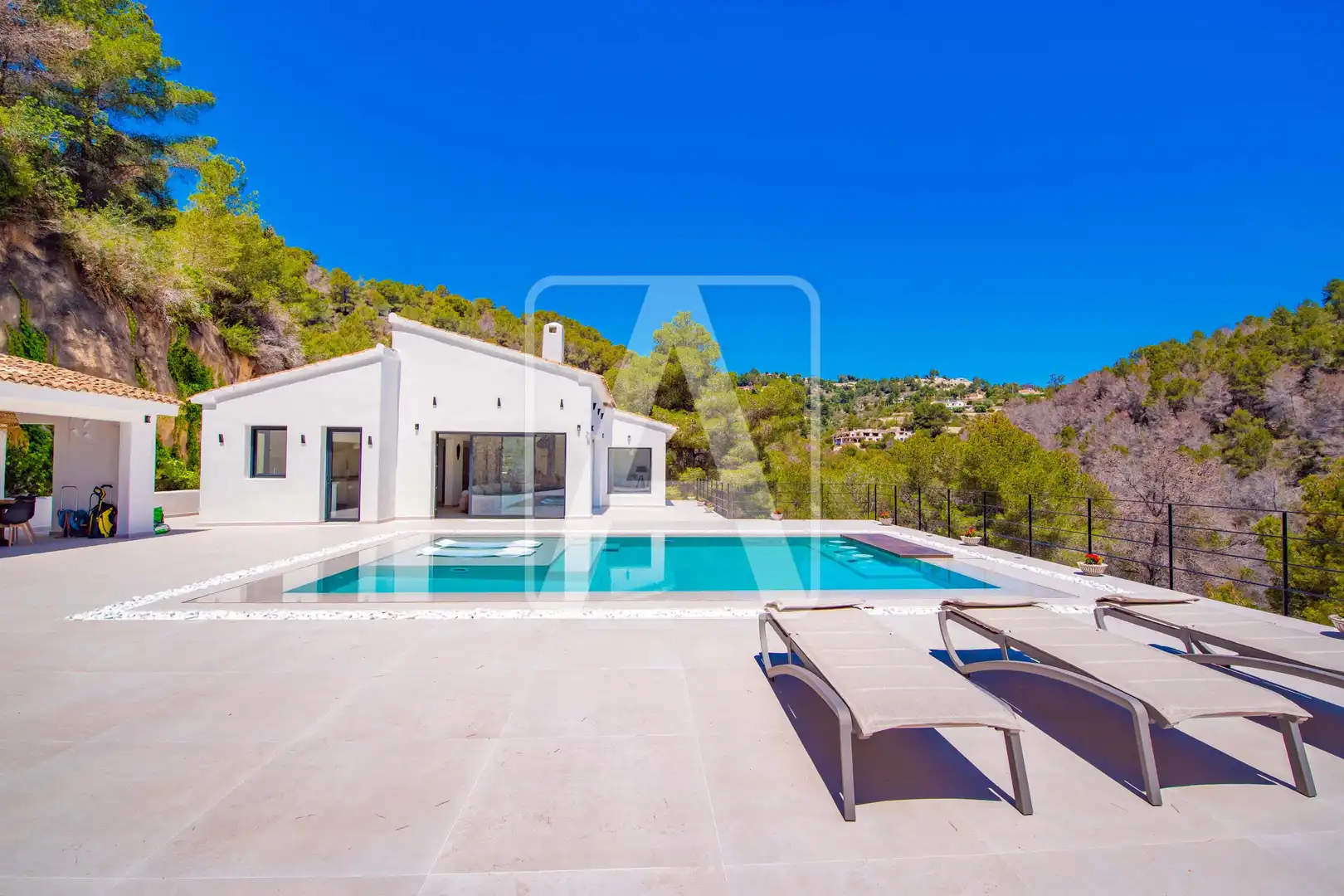 Vista exterior de Finca rústica en venda en Benissa amb Aire condicionat, Calefacció i Jardí privat