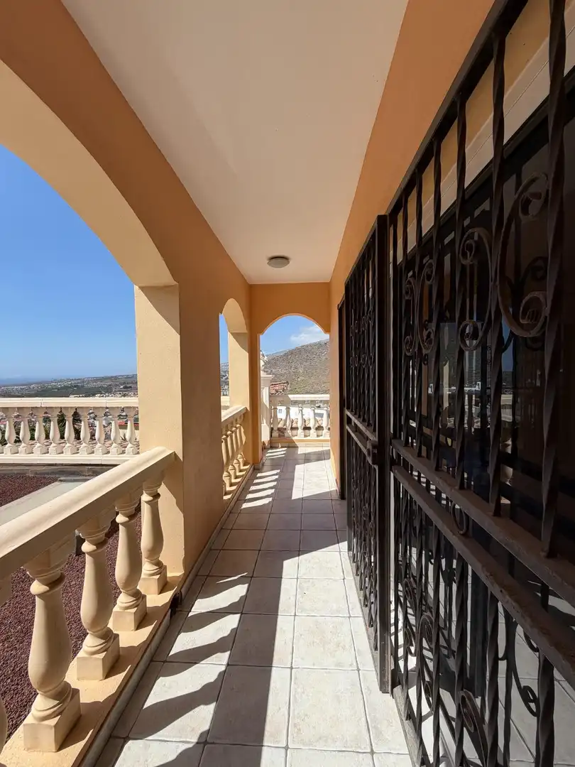 Detached house with terrace for sale in Costa Adeje, imagen 43
