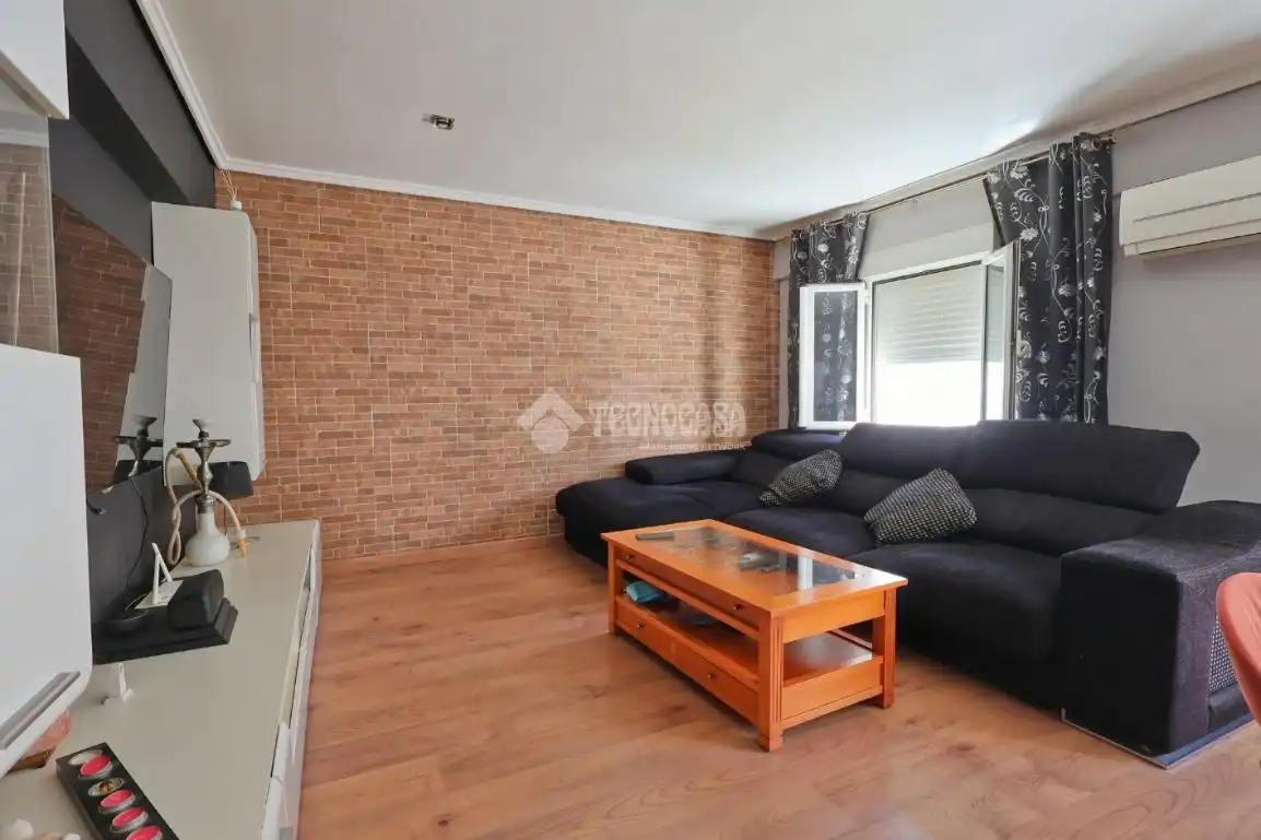 Living room of Flat for sale in Sagunto / Sagunt  with Air Conditioner, Furnished and Balcony