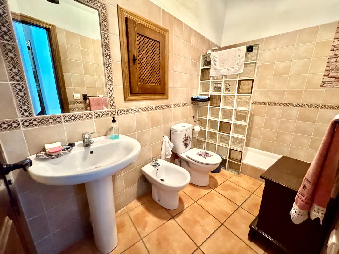 Bathroom of Buildings for sale in Bérchules