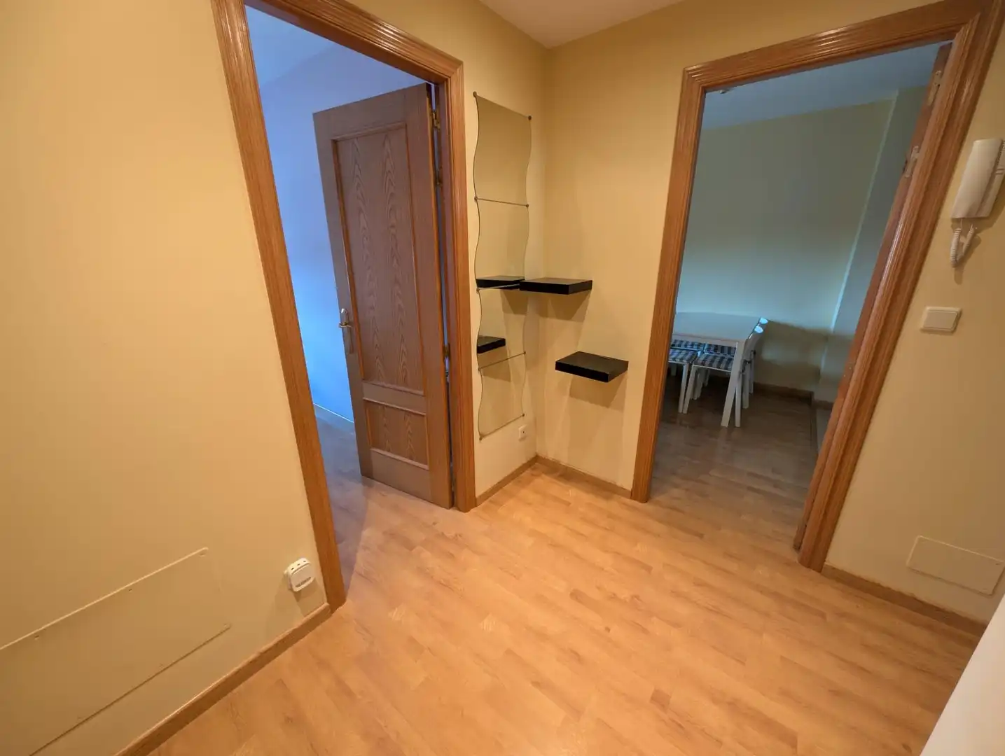 Habitación de Apartamento en venta en Flores de Sil - La Placa