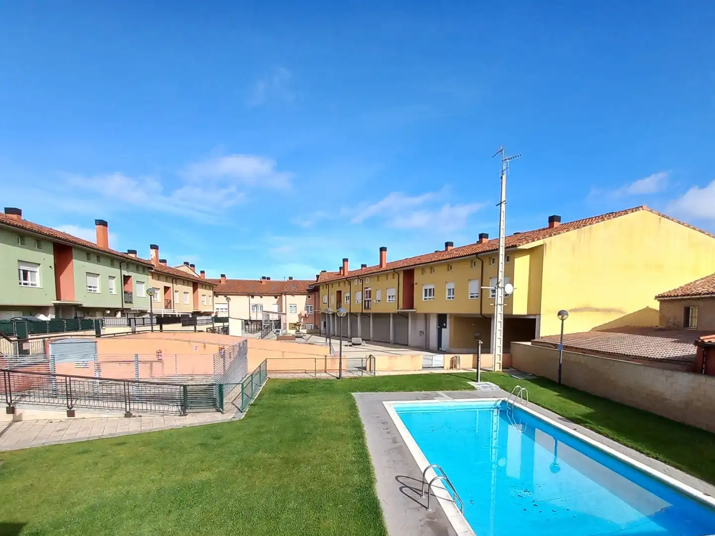 Duplex con piscina in vendita a Cogollos, imagen 18