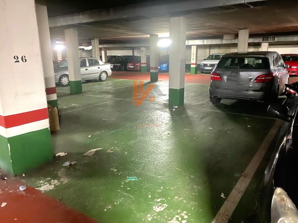 Garatge de lloguer a Rua Feans, 5, Campus Sur - Santa Marta