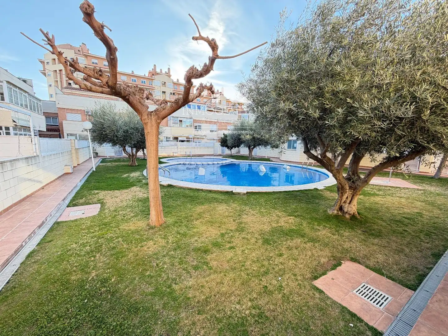 Swimming pool of Detached homes for sale in Albacete  with Air Conditioner, Heating and Parquet flooring