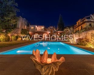 Vista exterior de Casa o xalet en venda en Argentona amb Terrassa, Piscina i Balcó