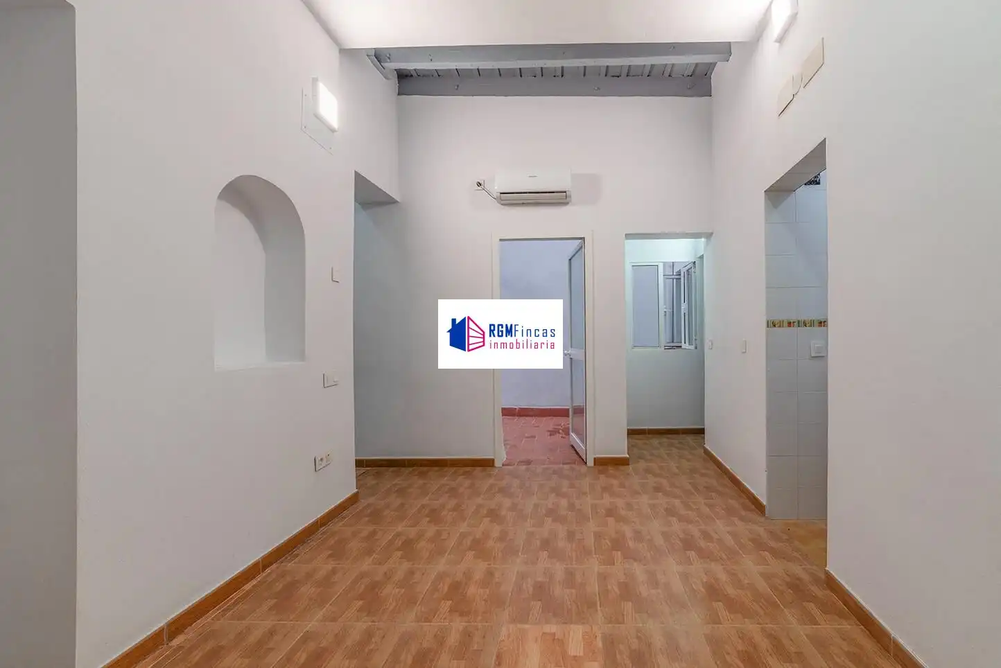 Piso en venta en  Sevilla Capital con Aire acondicionado