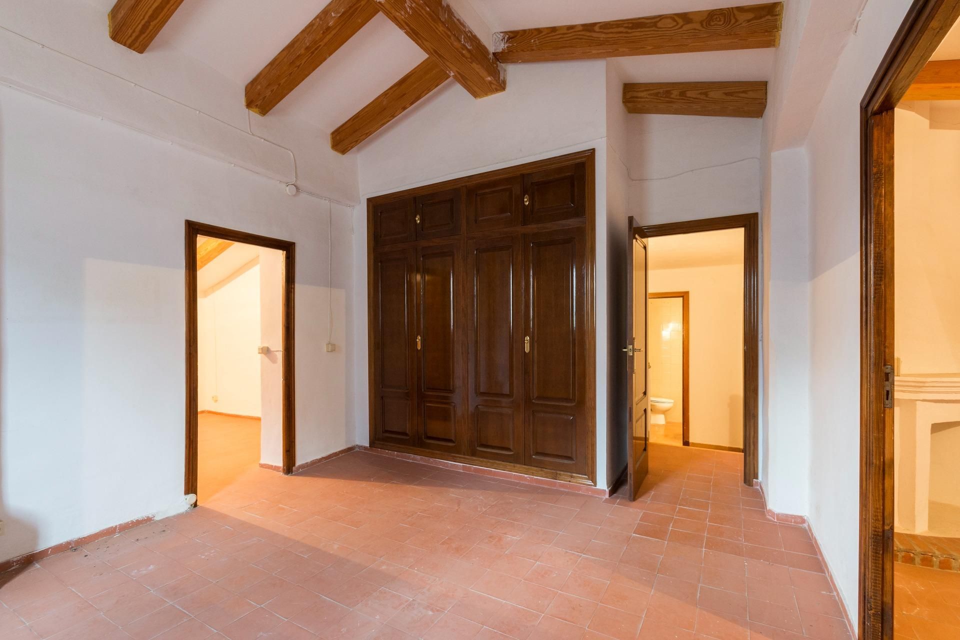 Wohnung zum Verkauf in Montitxelvo / Montichelvo mit Terrasse, Abstellraum und Möbliert