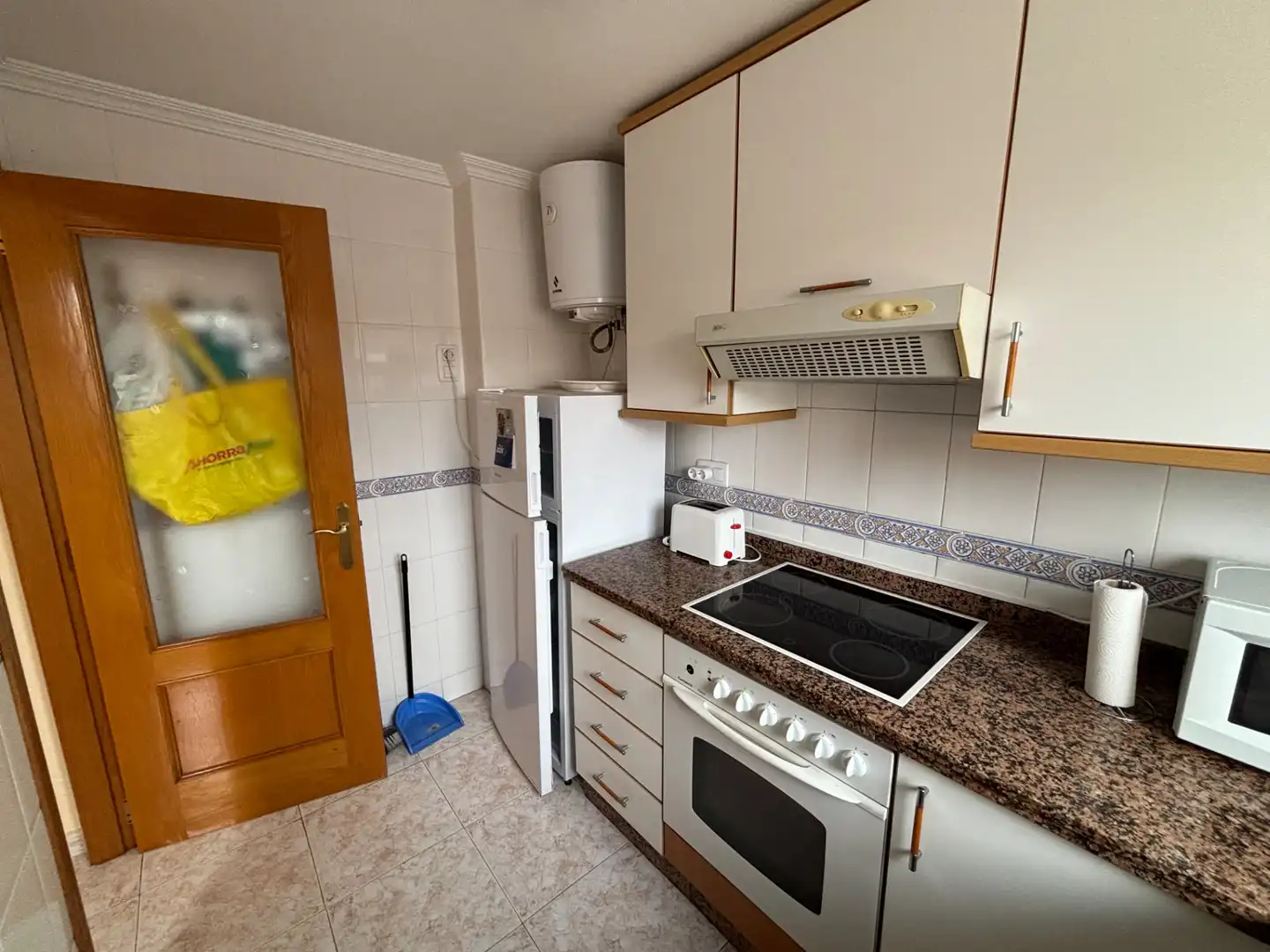 Cocina de Piso en venta en Santa Pola con Terraza, Piscina y Amueblado