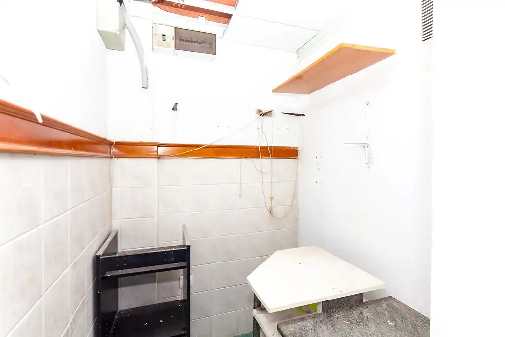 Business premises for sale in C/ Pintor Josep Ribera, imagen 14