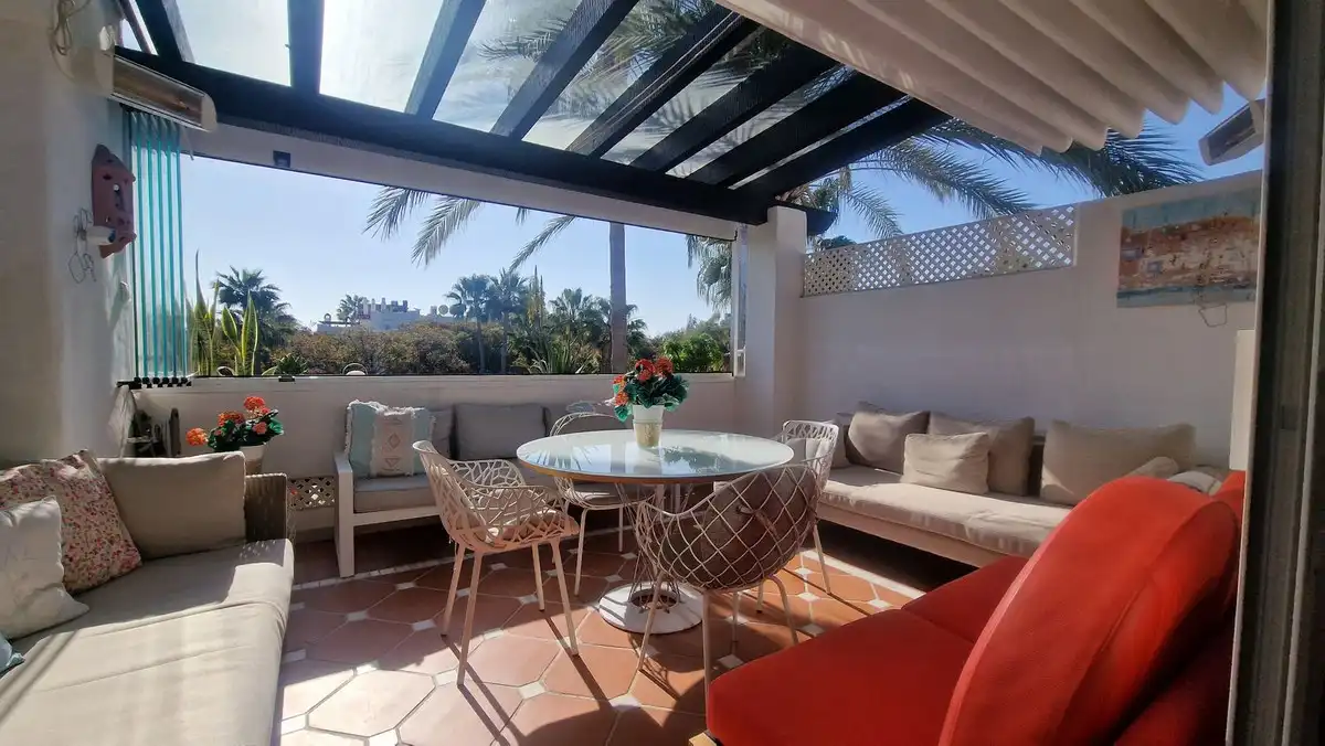 Terrassa de Àtic en venda en Marbella amb Aire condicionat, Terrassa i Moblat