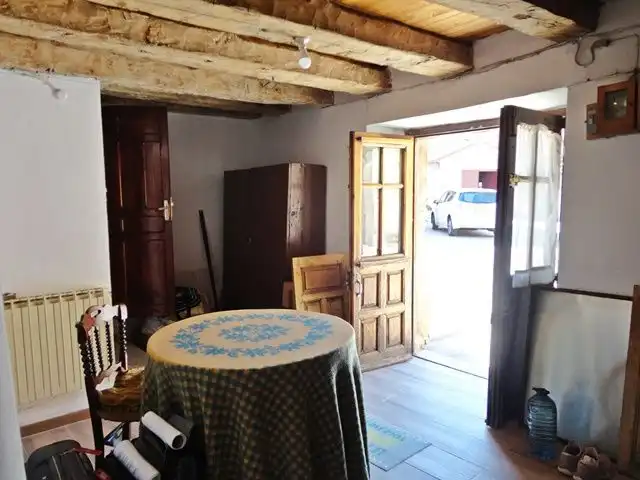 Casa o chalet en venta en Huerta de Arriba con Calefacción, Trastero y Amueblado