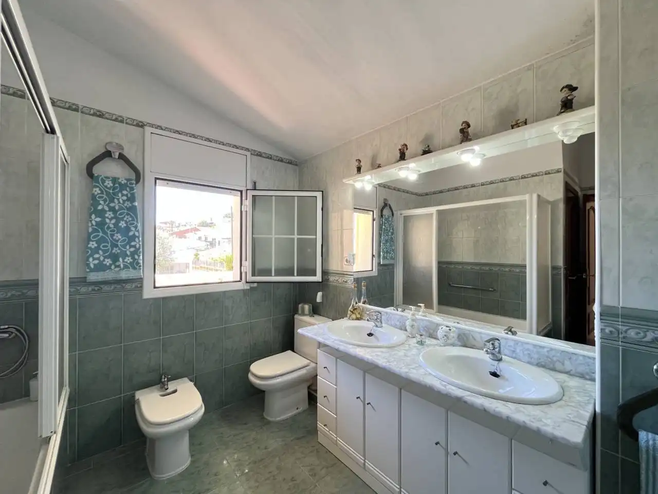 Baño de Casa o chalet en venta en Caldes de Montbui con Aire acondicionado, Calefacción y Jardín privado