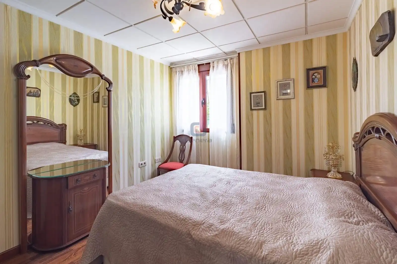Habitación de Casa o chalet en venta en Beniatjar con Jardín privado, Terraza y Trastero
