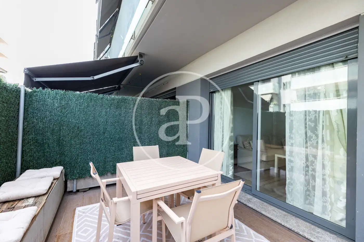 Terrassa de Pis en venda en Sant Just Desvern amb Aire condicionat, Calefacció i Terrassa