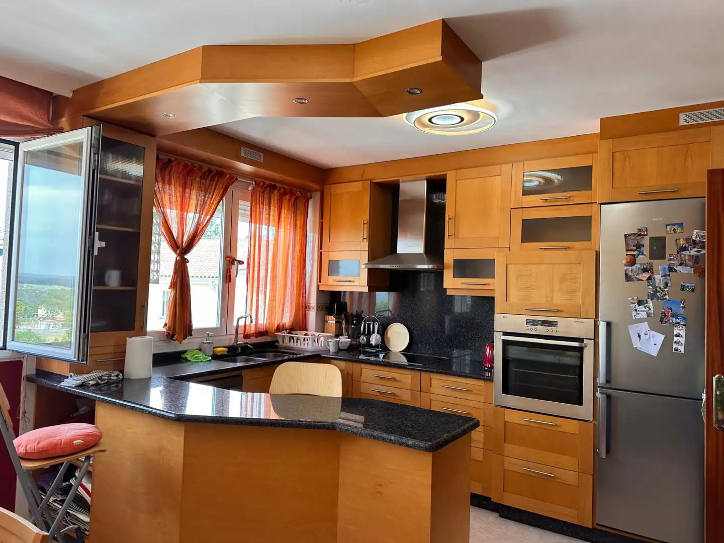 Cocina de Dúplex en venta en Boqueixón con Calefacción y Trastero