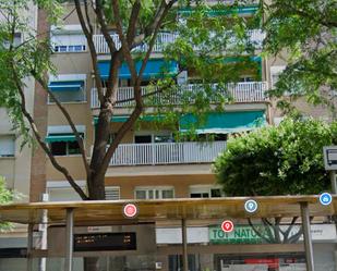 Vista exterior de Pis en venda en Sant Feliu de Llobregat amb Balcó