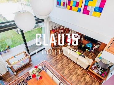 Maison avec balcon à vendre à Nucli Urbà