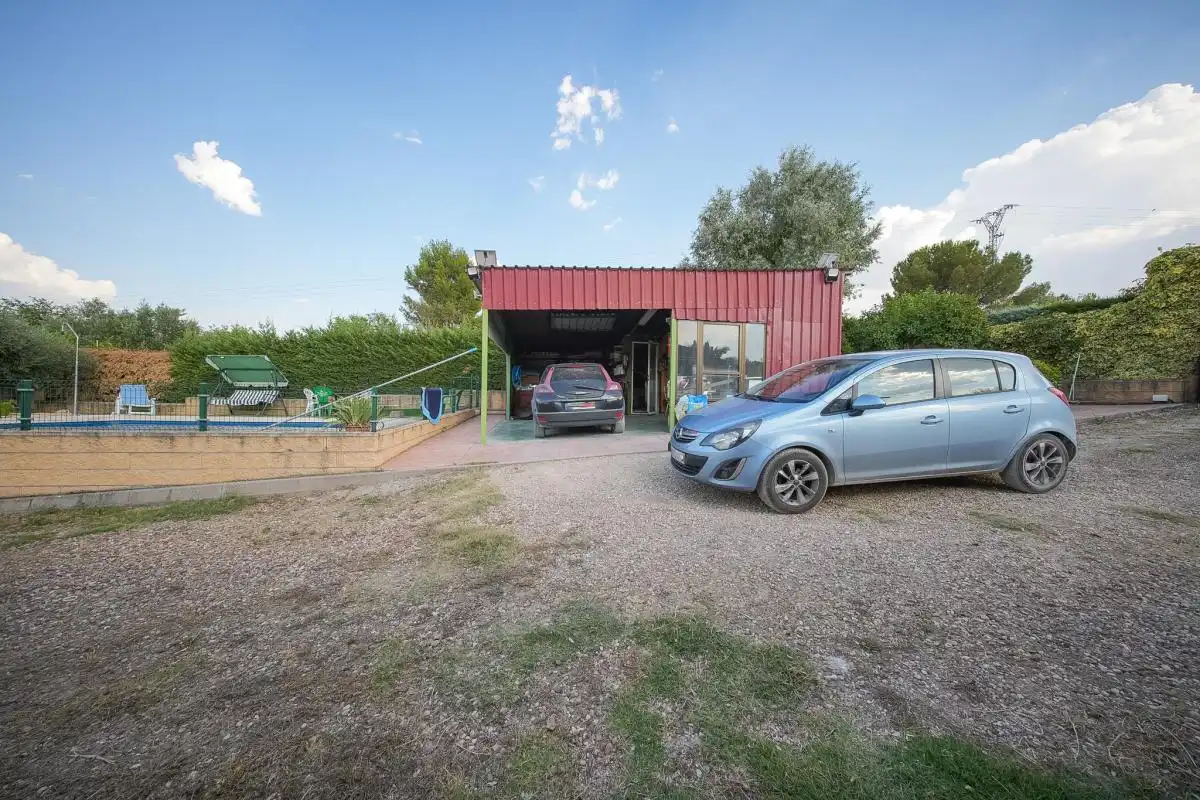 Parking de Casa o chalet en venta en Villarejo de Salvanés con Calefacción, Jardín privado y Terraza