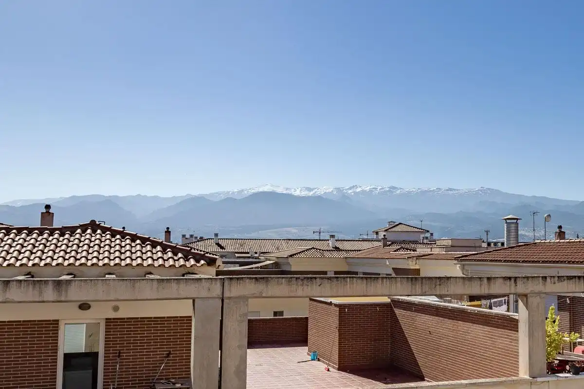 Außenansicht von Dachboden zur Miete in Churriana de la Vega mit Klimaanlage, Heizung und Balkon