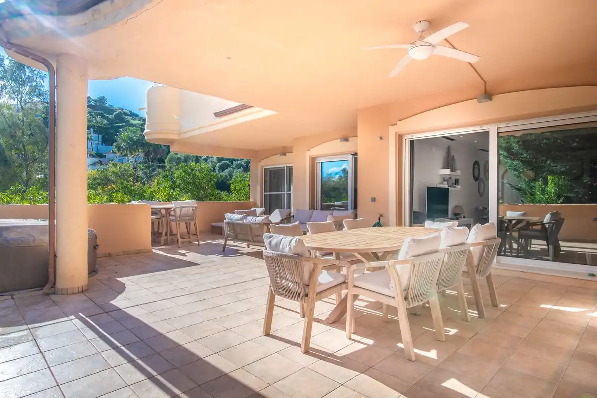 Apartament amb piscina en venda a Nueva Andalucía, imagen 14