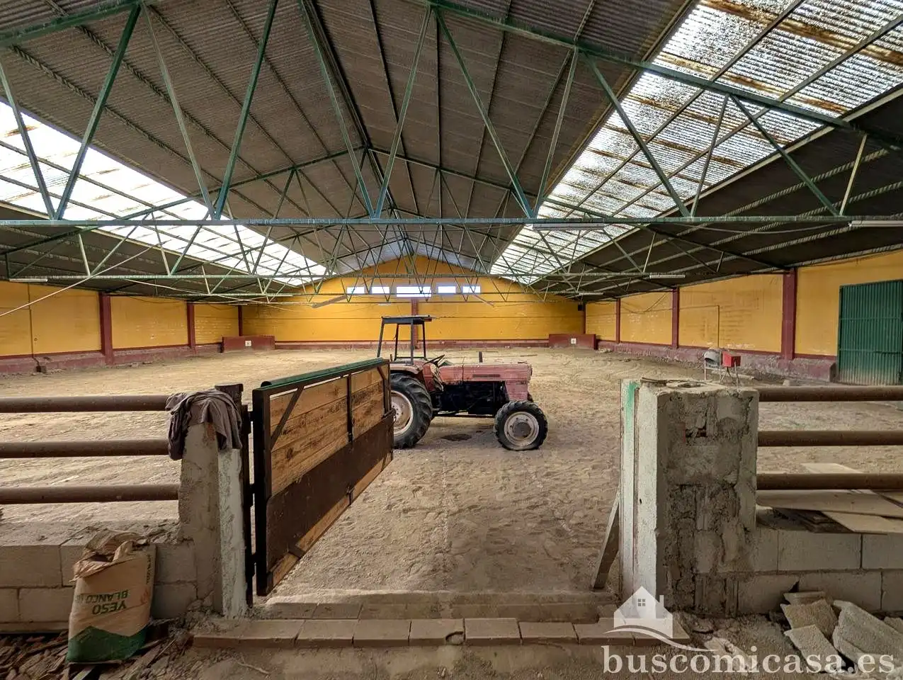 Country homes for sale in Linares  with Private garden