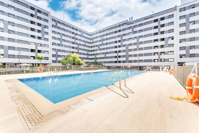 Piso en Venta en Calle Martín Muñoz de las Posadas, 7 en Ensanche de Vallecas - La Gavia