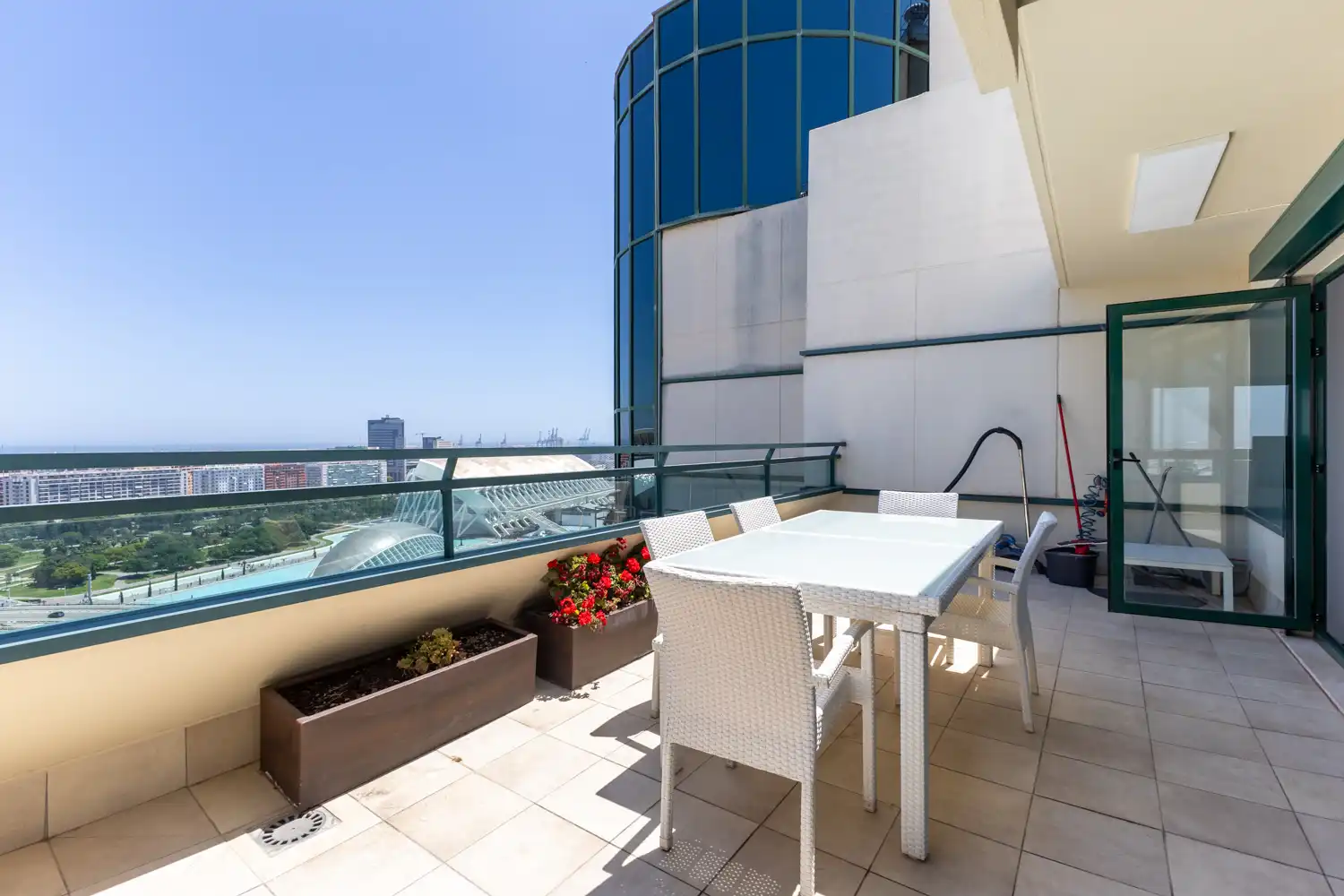Terrace of Attic for rent in Valencia  with Air Conditioner, Heating and Parquet flooring