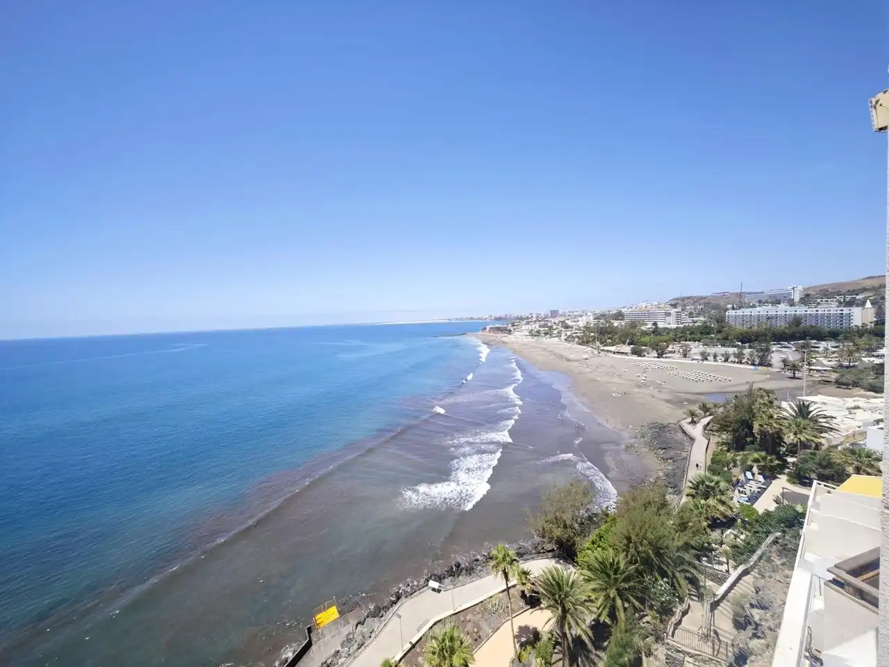 Exterior view of Flat for rent in San Bartolomé de Tirajana  with Furnished, Internet and Community pool